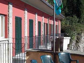 Eremo Gaudio 3* ורנה